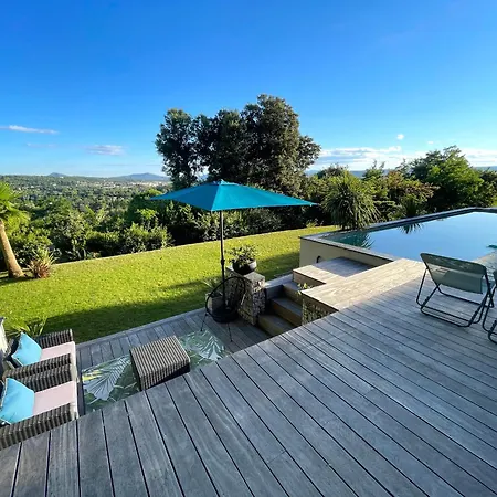 Superbe Panoramic Provence 蒙特利马尔